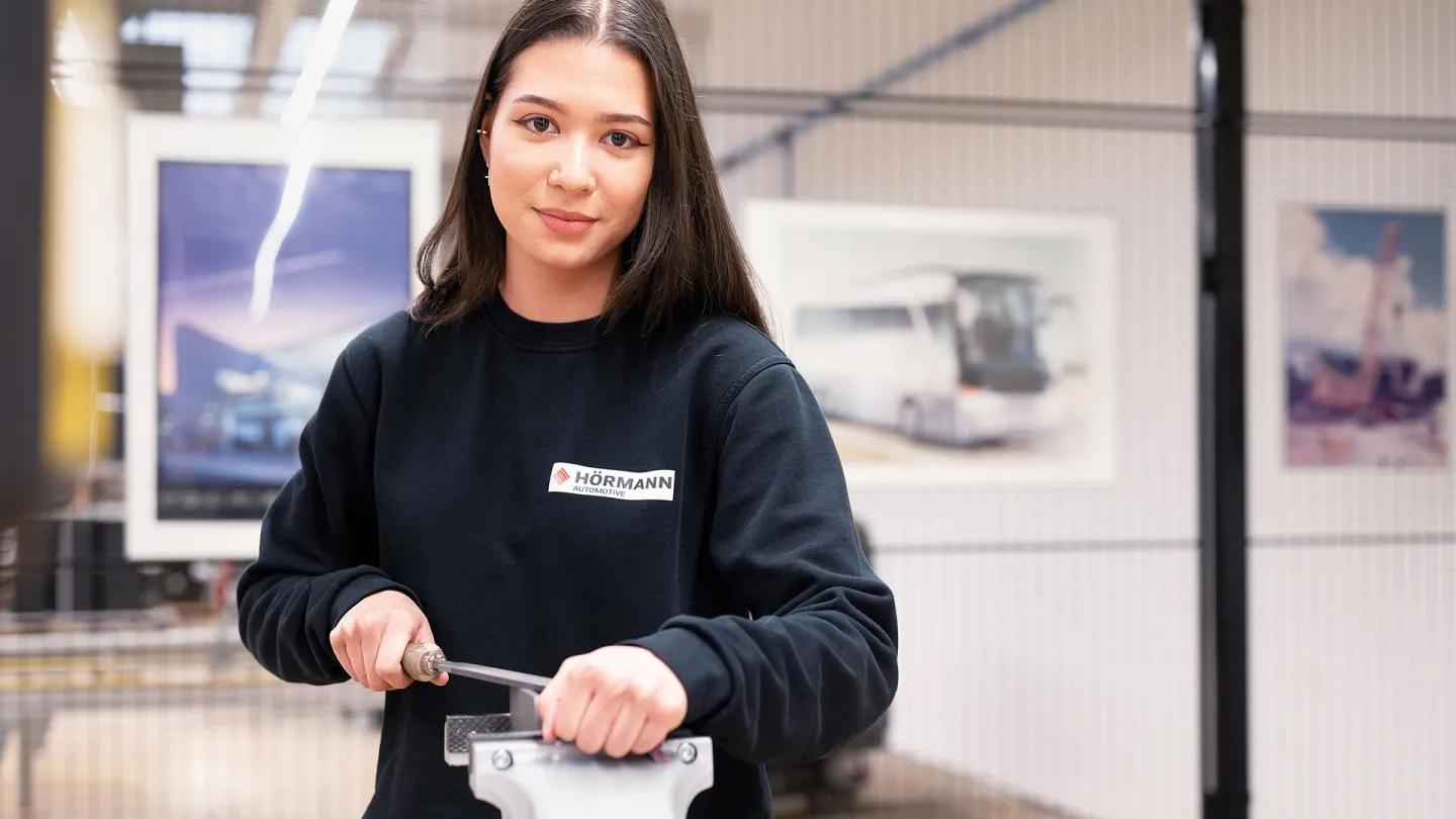 HÖRMANN Automotive apprentice Josephine Crapanzano